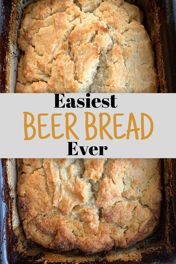 With only 6 ingredients, this Beer Bread is perfect for fall! Pairs great with soups and salads. #beerbread #dinnerrecipes #breadrecipes #menuplanning