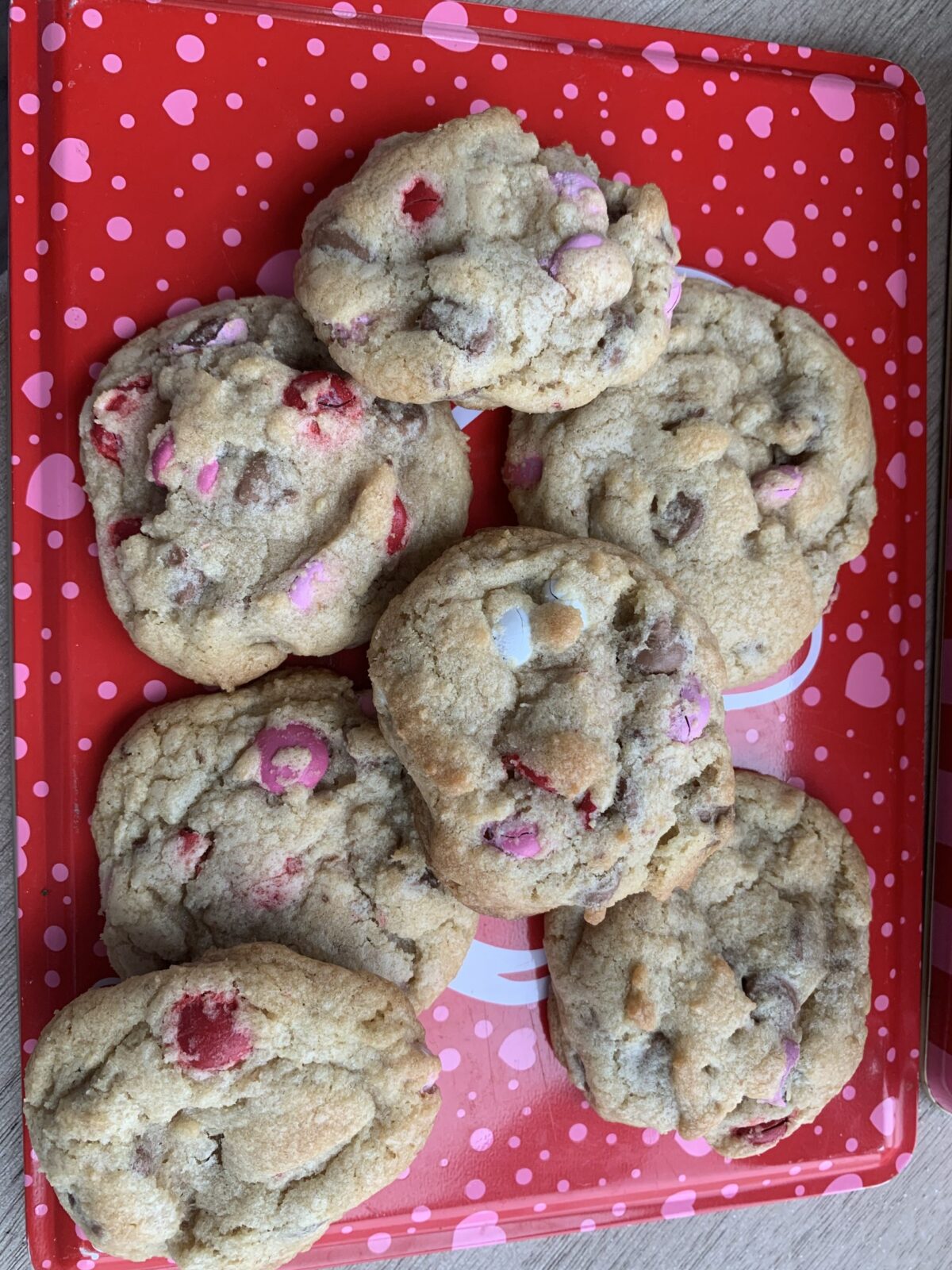 Easy M&M Valentine’s Day Cookies